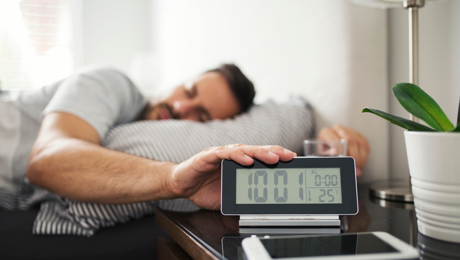 Why Do I Wake Up Tired? Causes and Solutions